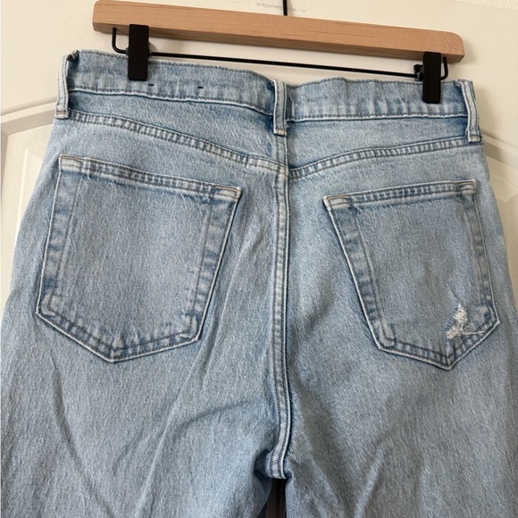 Women’s Gap Light Wash Cheeky Straight Jeans Size 29 - Picture 5 of 7